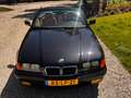 BMW 318i Executive Cabriolet LAGE KM / ECC / LEER / EL Zwart - thumbnail 3