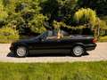 BMW 318i Executive Cabriolet LAGE KM / ECC / LEER / EL Zwart - thumbnail 9