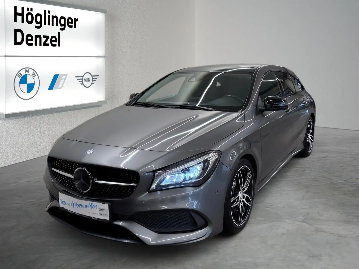Mercedes-Benz CLA 220 d Shooting Brake 4MATIC Grau - 1