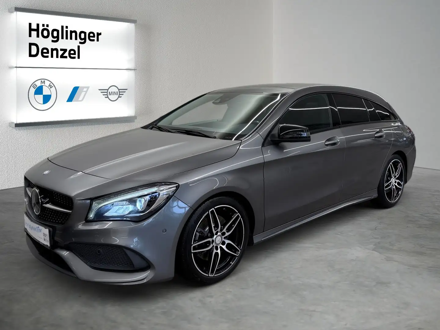 Mercedes-Benz CLA 220 d Shooting Brake 4MATIC Grau - 2