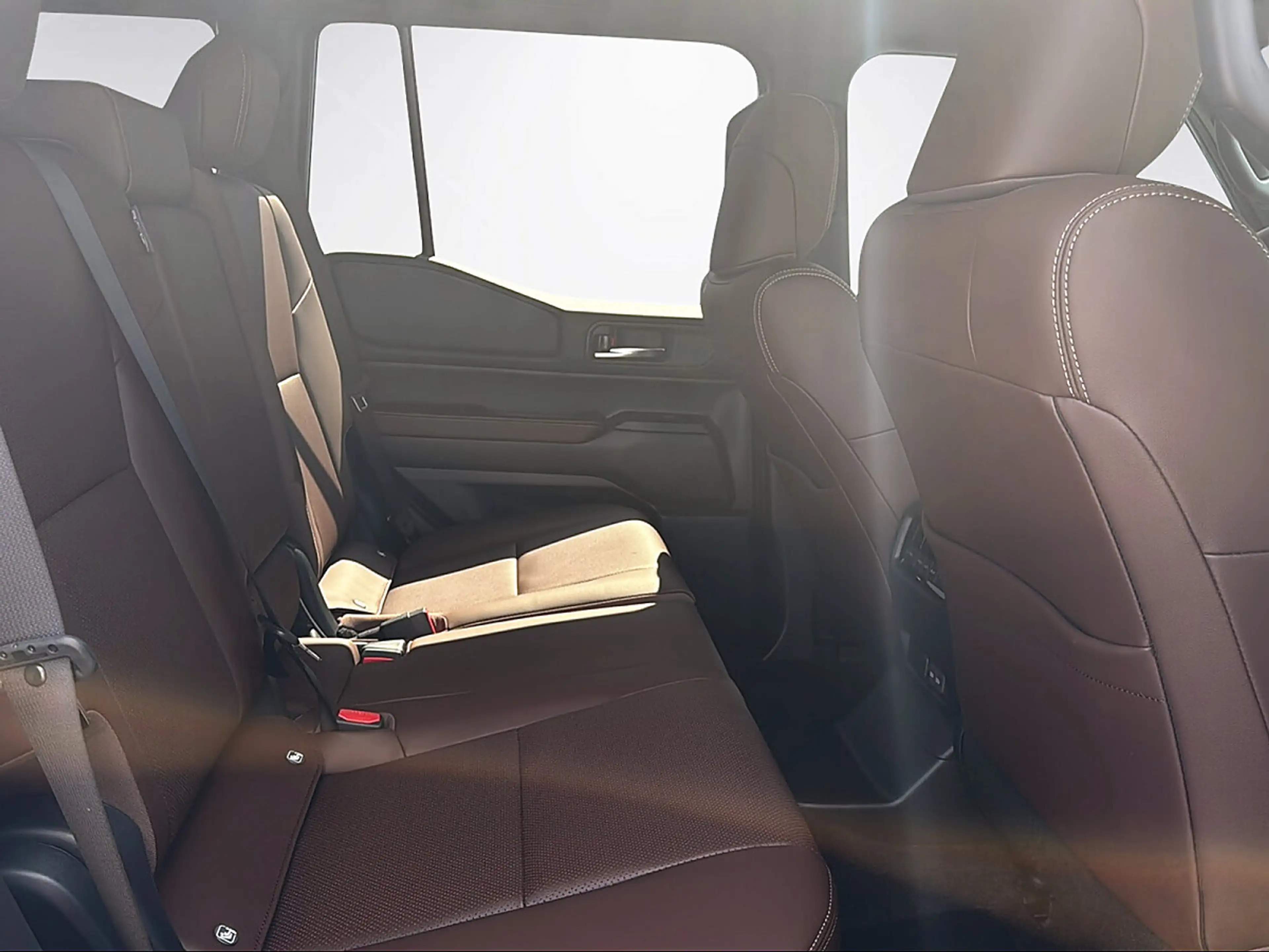 Toyota Land Cruiser Landcruiser 2,8 D-4D 4WD Executive Aut. — photo 15