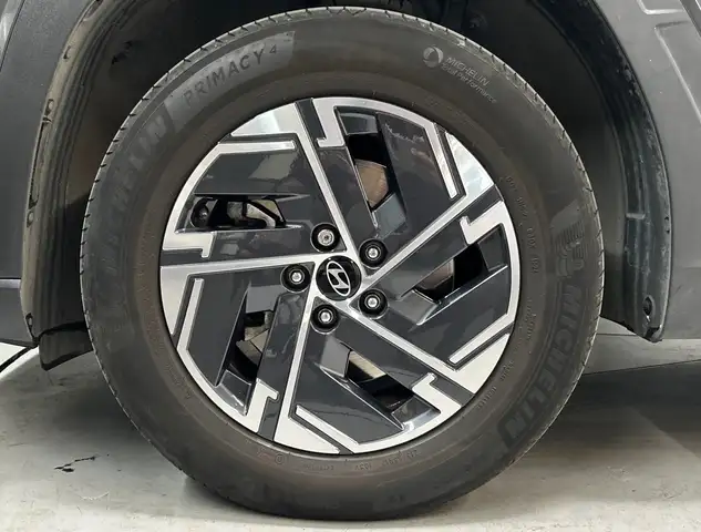 Hyundai Tucson view 30