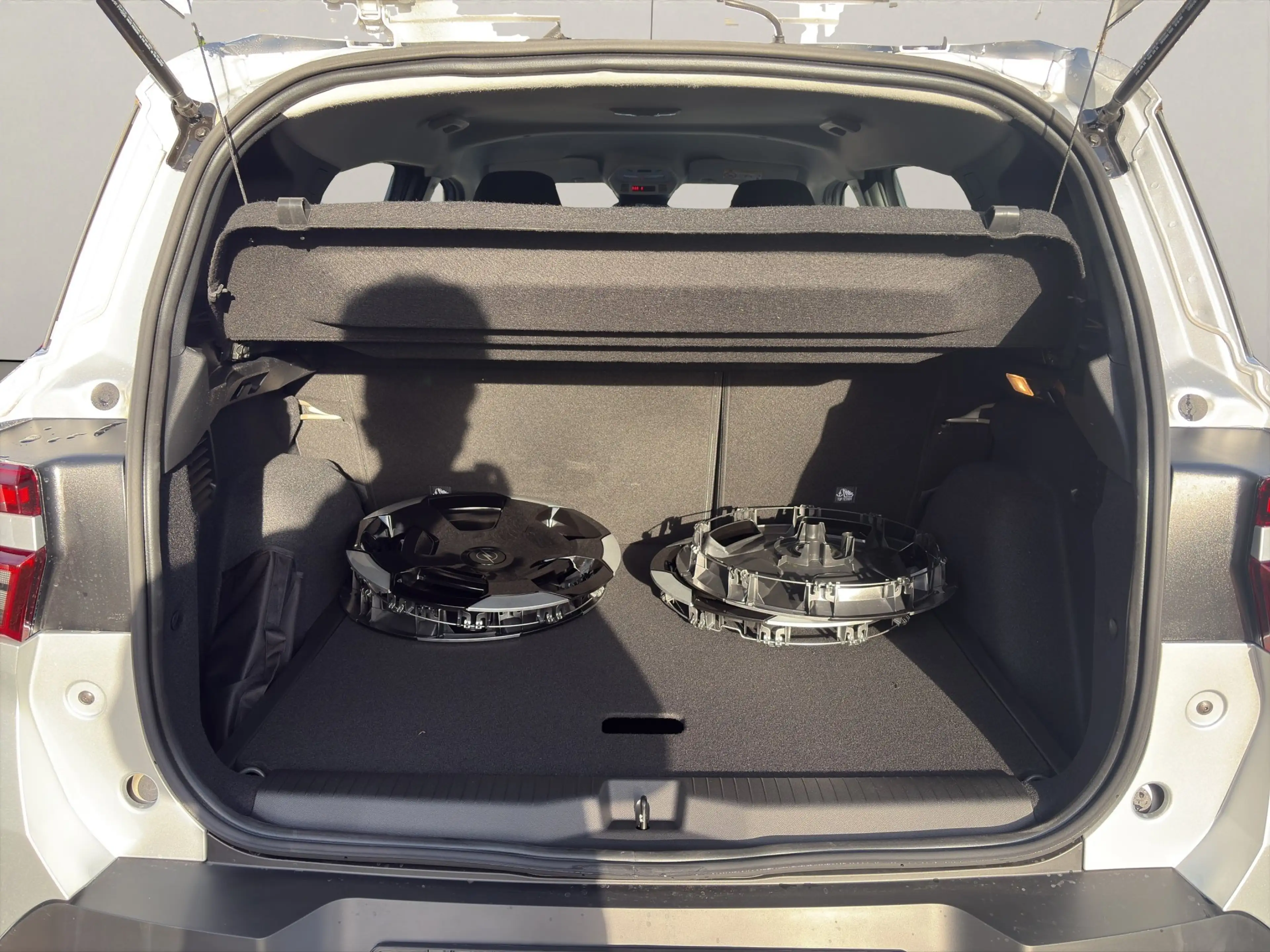 Opel Frontera 1.2 Edition 81 kW LED+Fernlichtass.+PDC — photo 18