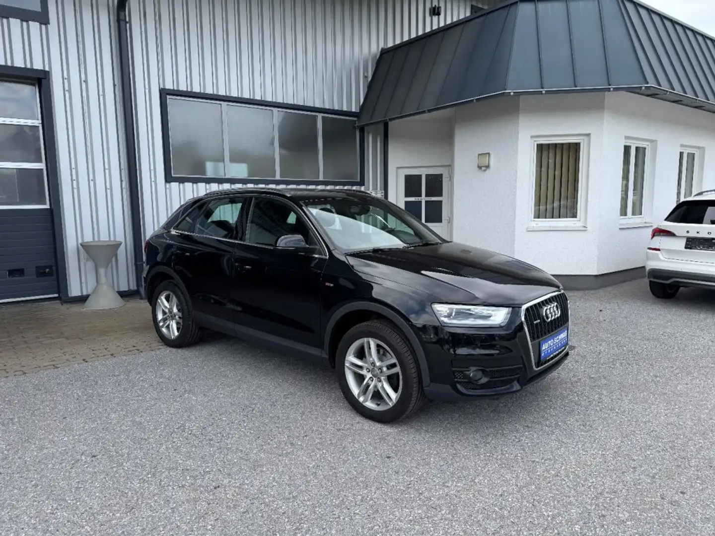 Audi Q3 2.0 TDI quattro Style *LEDER* Noir - 1