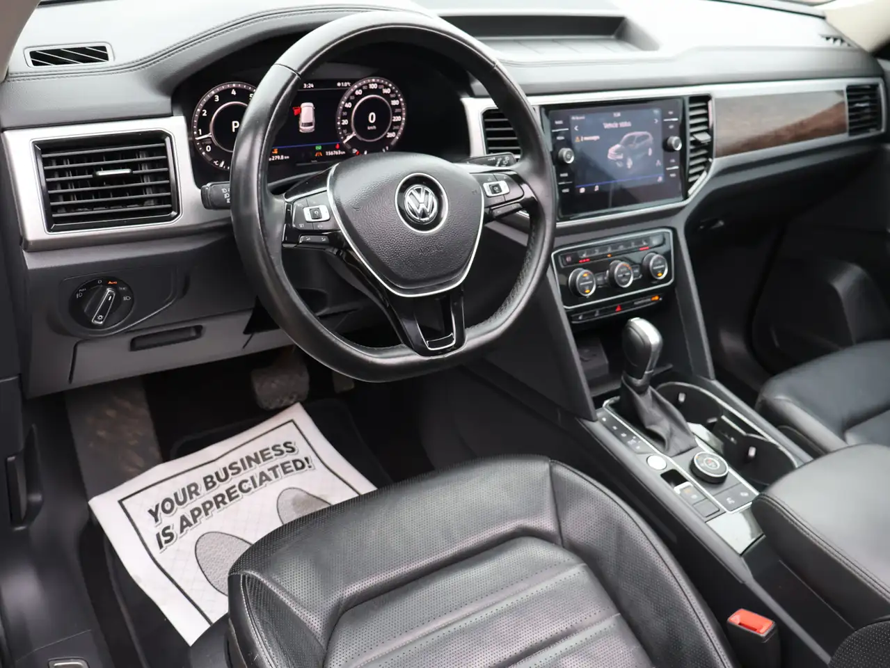 Volkswagen Atlas снимка Volkswagen Atlas