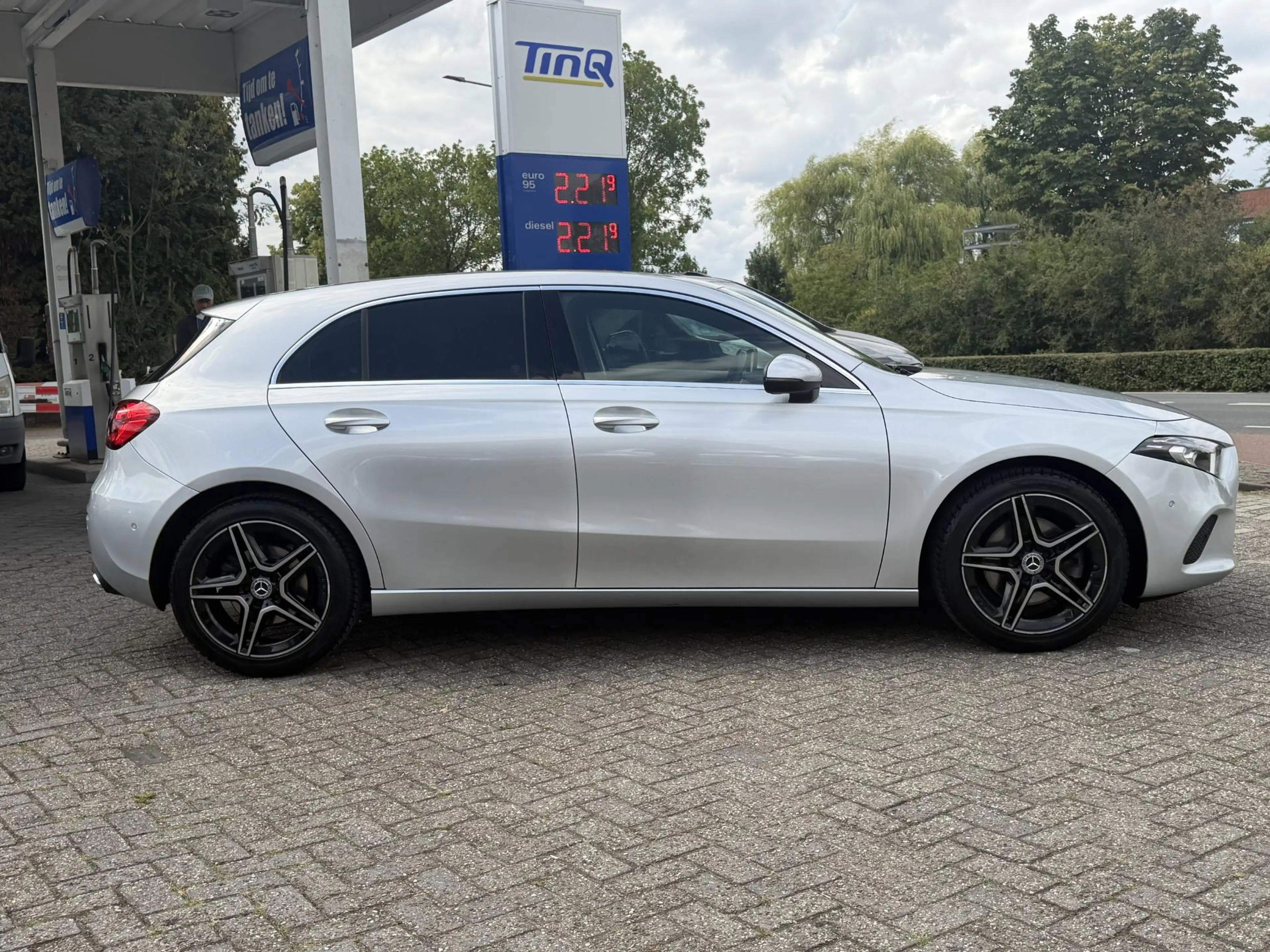 Mercedes-Benz A 220 Premium Plus AMG-line | RODE GORDELS | NAVI | KLIM — photo 11