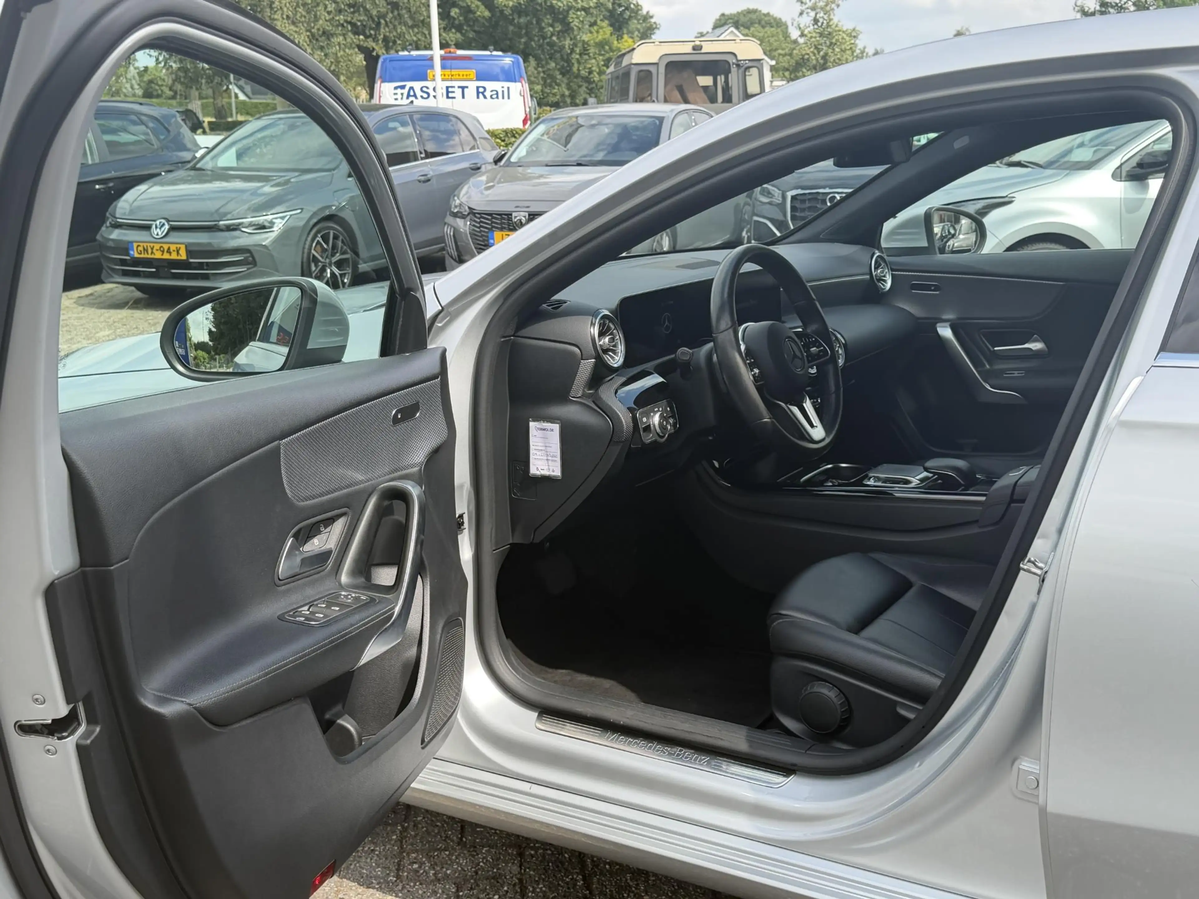 Mercedes-Benz A 220 Premium Plus AMG-line | RODE GORDELS | NAVI | KLIM — photo 14