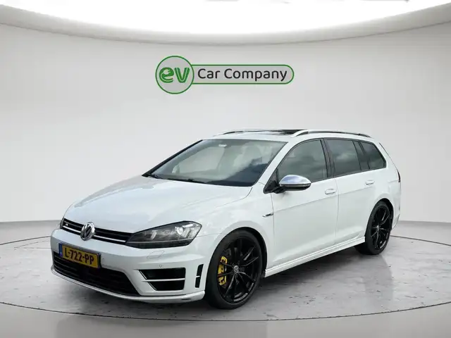 2016 Volkswagen Golf in White for sale