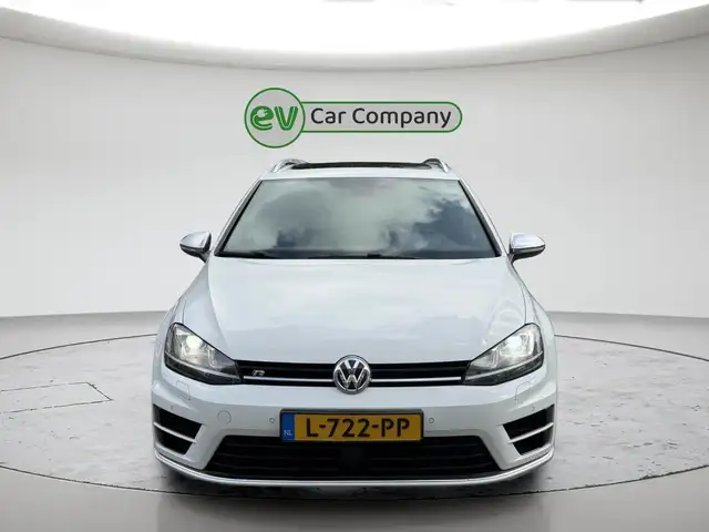 Volkswagen Golf view 8