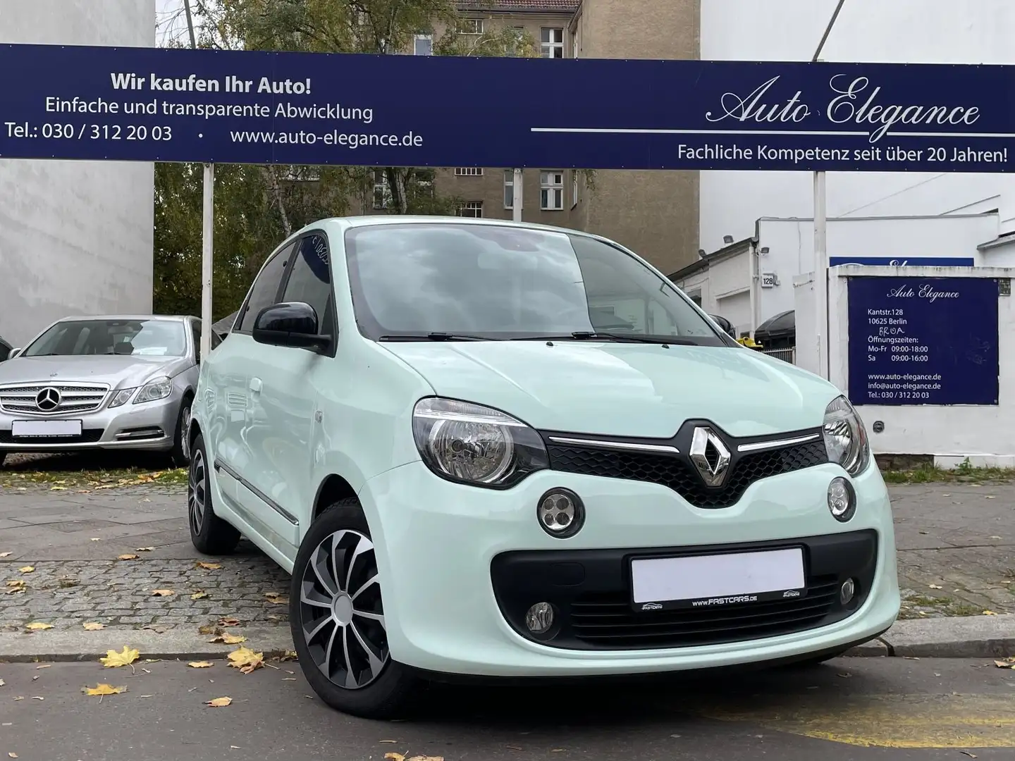 Renault Twingo La Parisienne 2.Hand Autm. PDC wenig KM! Grün - 1