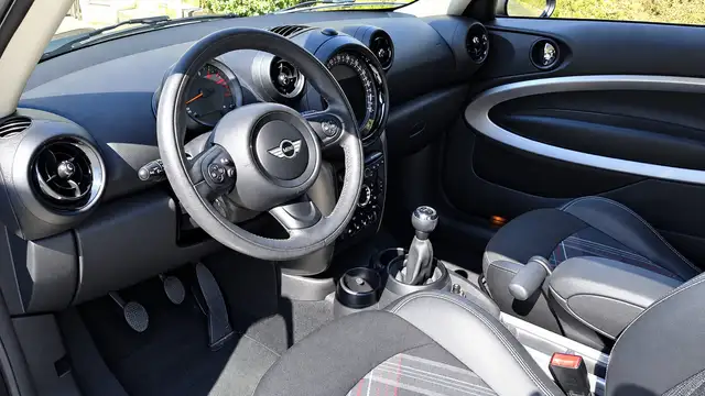 Mini Unknown Model view 8