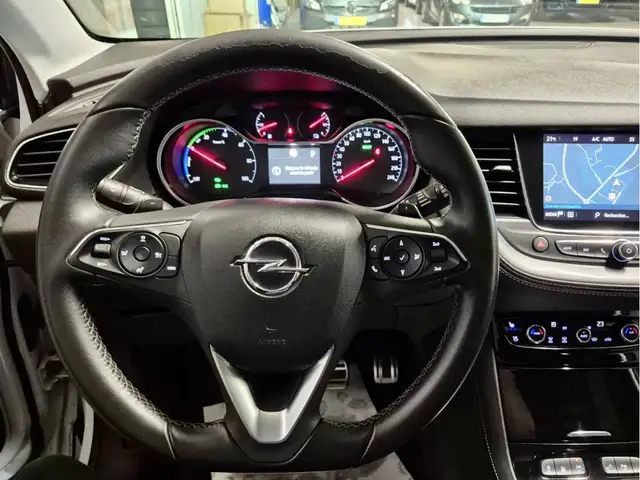 Opel Grandland view 7