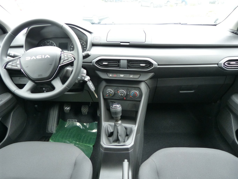 Dacia Sandero Essential SCE 65 [KLIMA] — photo 13