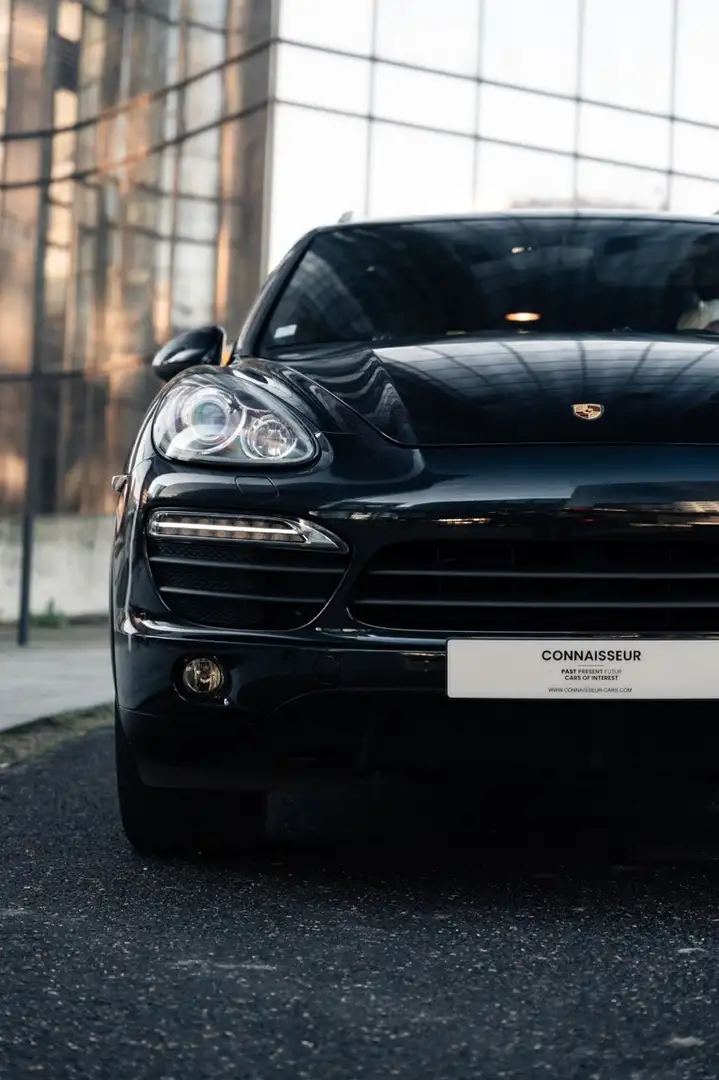 Porsche Cayenne 4.8 V8 S Tiptronic A Noir - 2