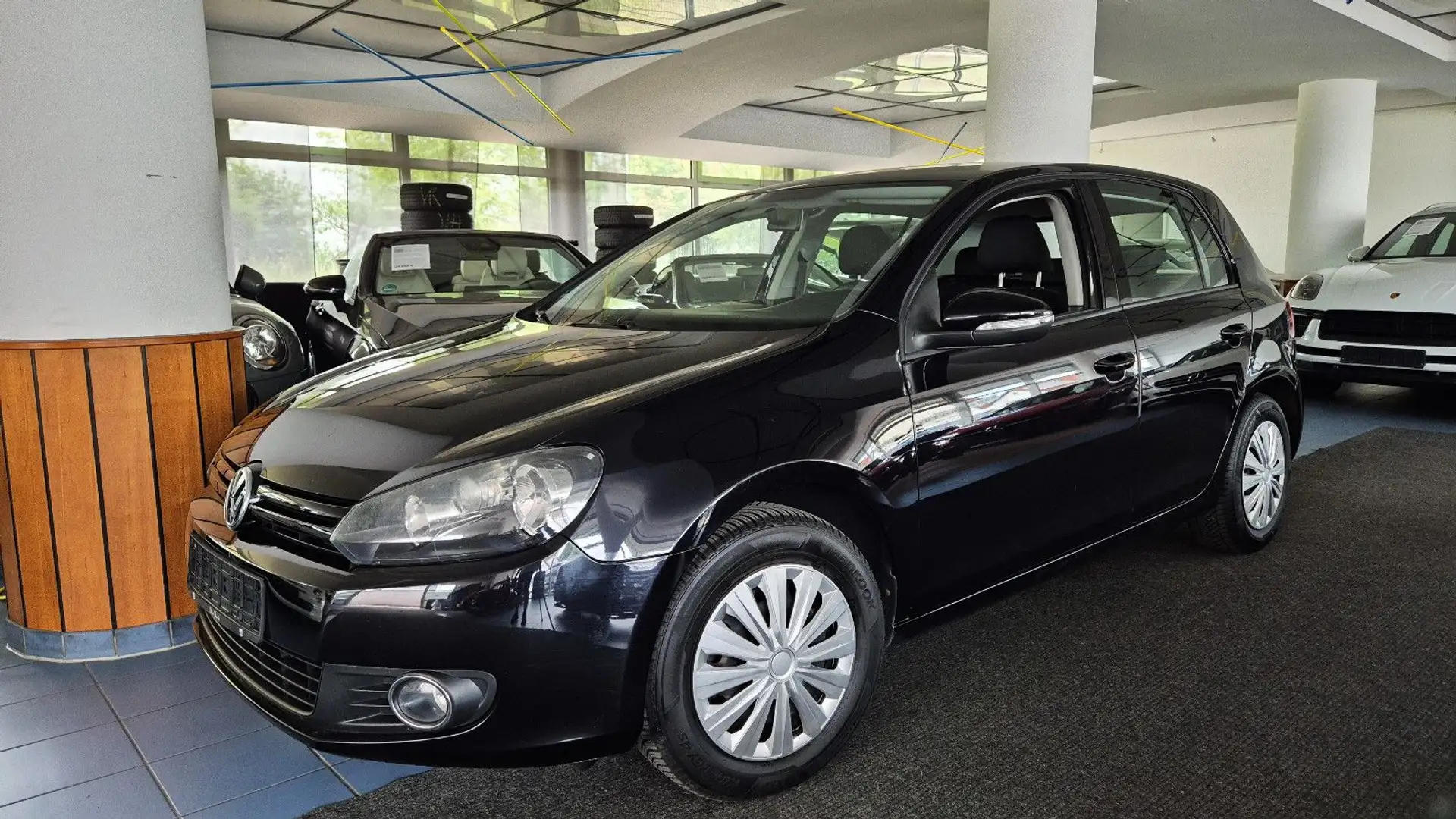 Volkswagen Golf VI Trendline/Klimaaut/Navi/2.Hd/TÜV 12-202 Noir - 1
