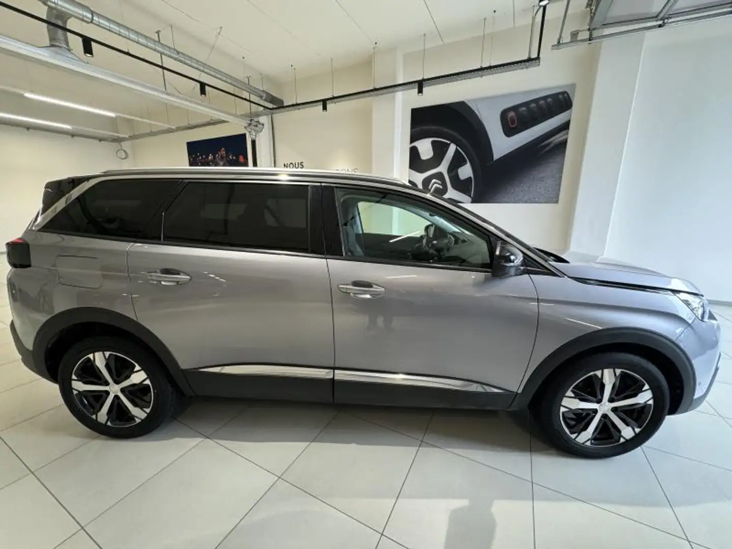 Peugeot 5008 II Allure Gris - 1