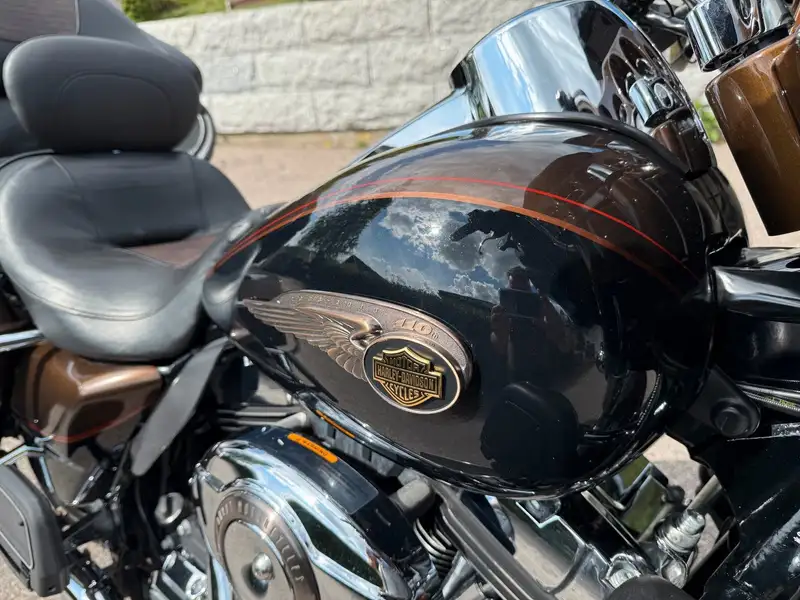 Harley-Davidson Electra Glide - foto 2