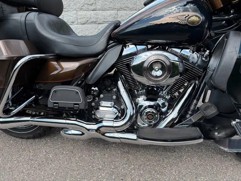 Harley-Davidson Electra Glide - foto 6