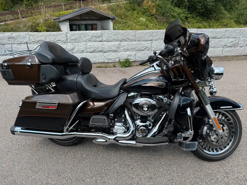 Harley-Davidson Electra Glide - foto 7