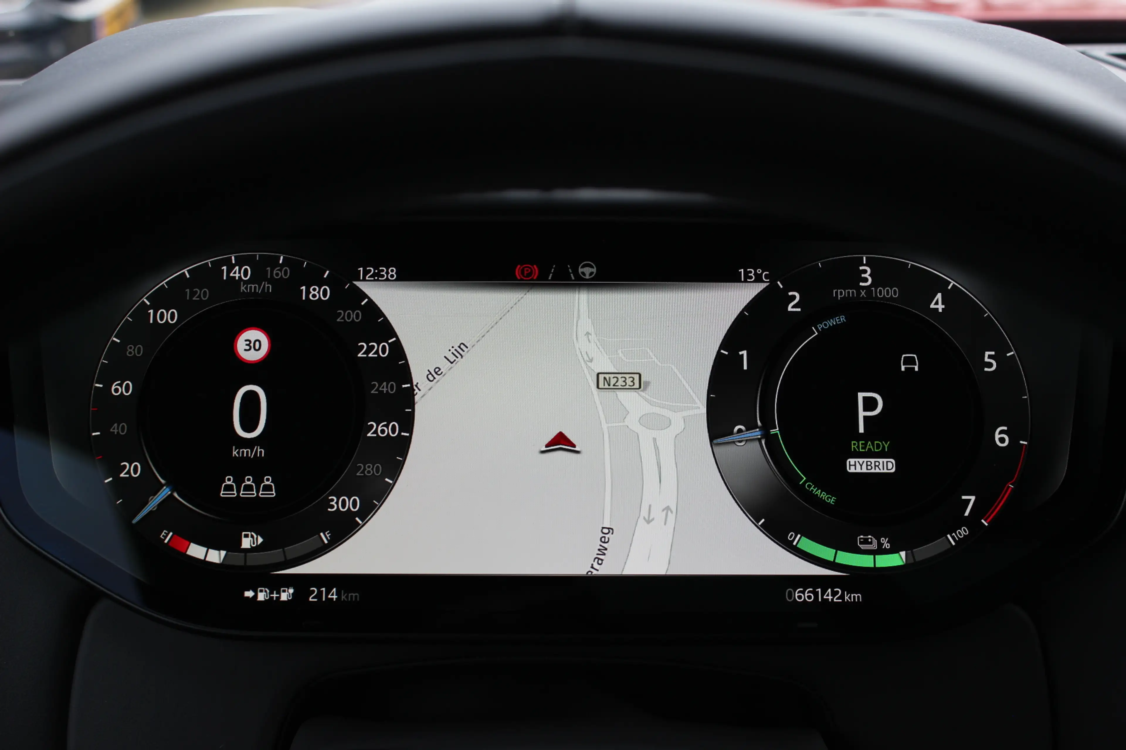 Land Rover Range Rover Sport 3.0 P440e Dynamic HSE / Panoramadak / Head-up / 36 — photo 18