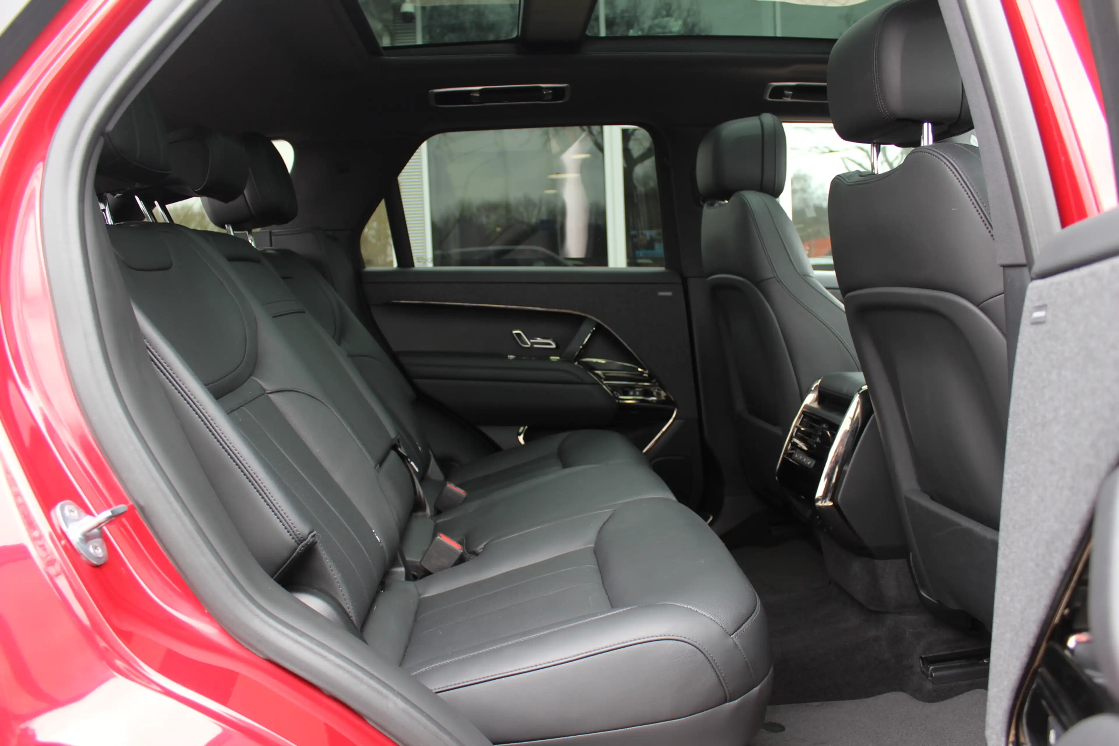 Land Rover Range Rover Sport 3.0 P440e Dynamic HSE / Panoramadak / Head-up / 36 — photo 12