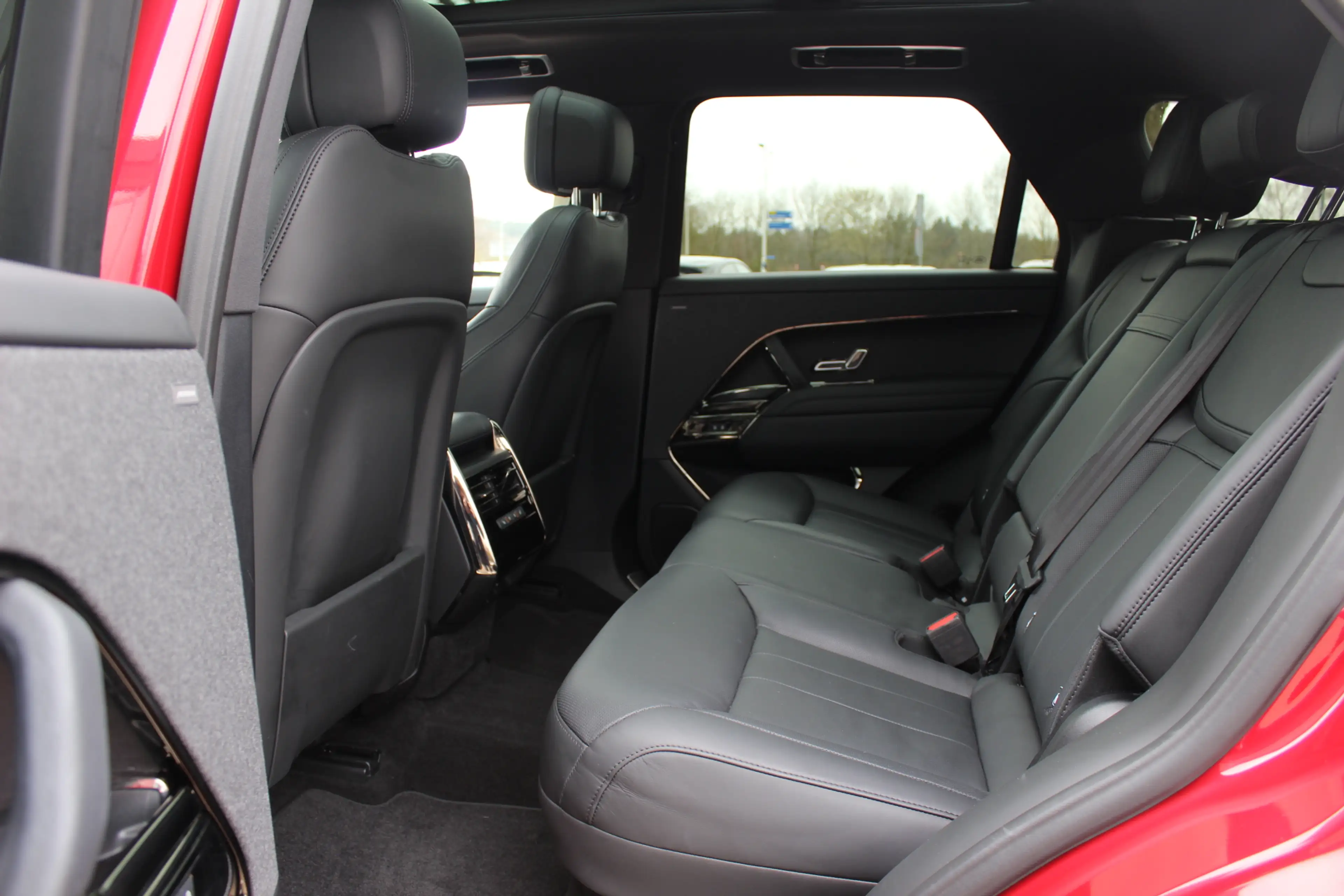 Land Rover Range Rover Sport 3.0 P440e Dynamic HSE / Panoramadak / Head-up / 36 — photo 11