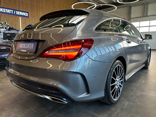 Mercedes-Benz Cla view 2
