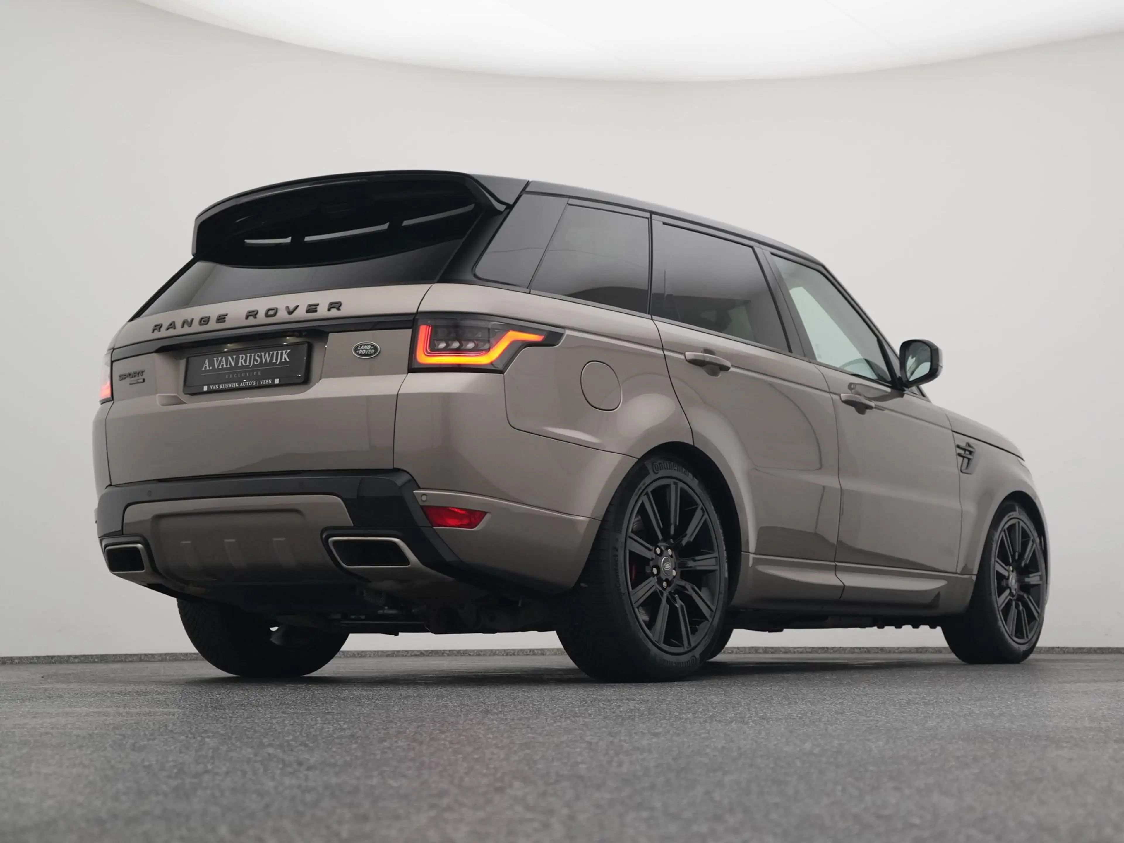 Land Rover Range Rover Sport P400e HSE Dynamic | PANO | CAMERA | MERIDIAN | LUC — photo 16