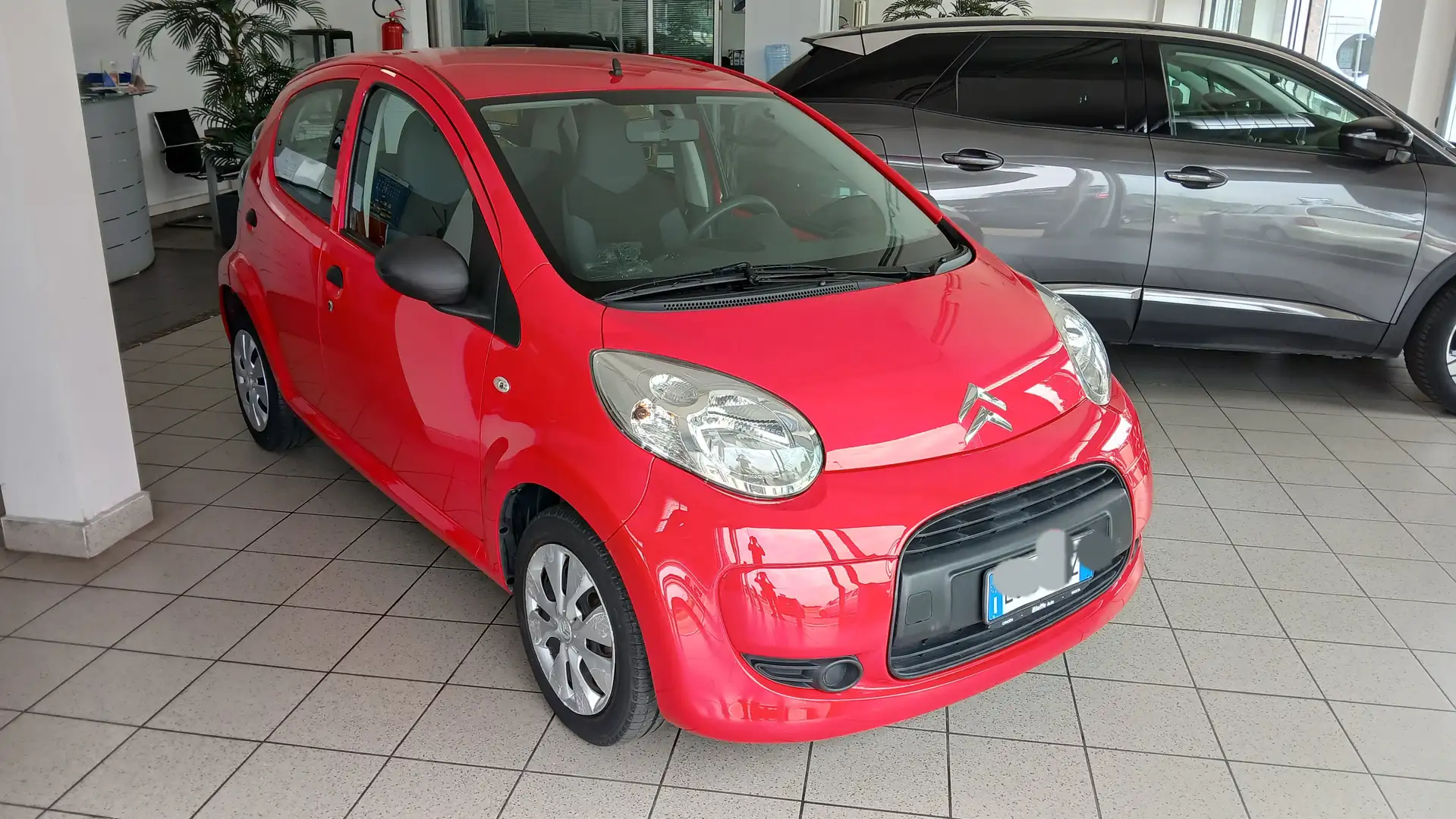 Citroen C1 5p 1.0 AmiC1 Rosso - 2