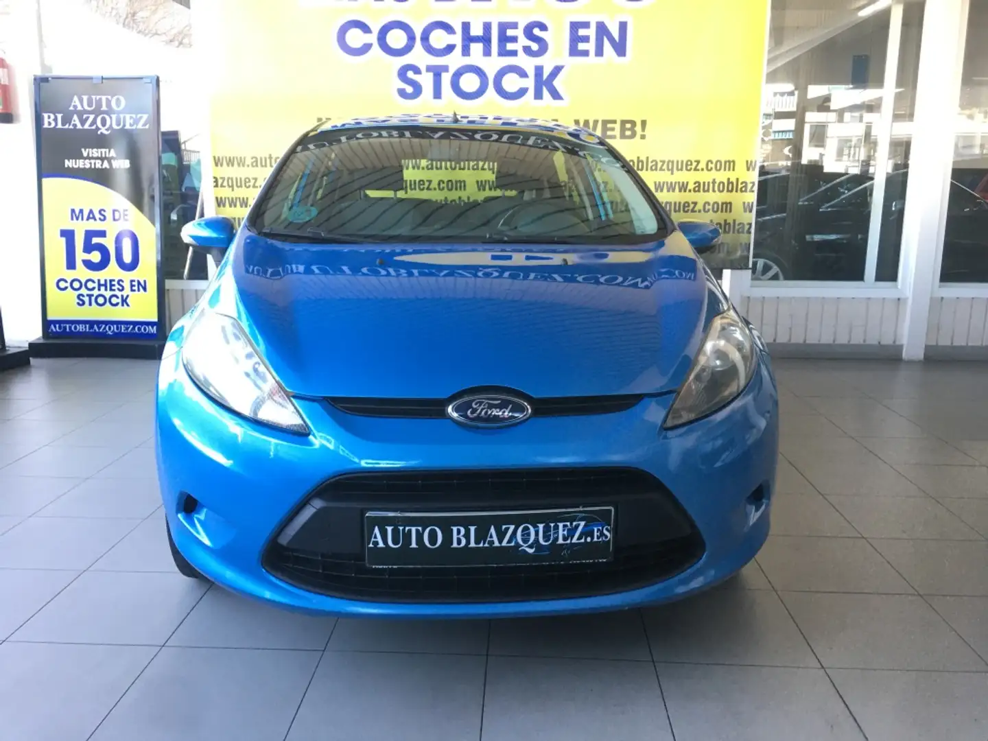 Ford Fiesta 1.25 Trend 82 Azul - 2