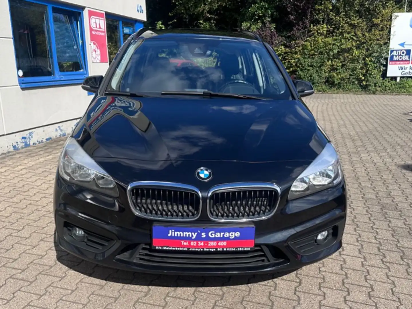 BMW 220 Baureihe 2 Gran Tourer 220 d Advantage Schwarz - 2