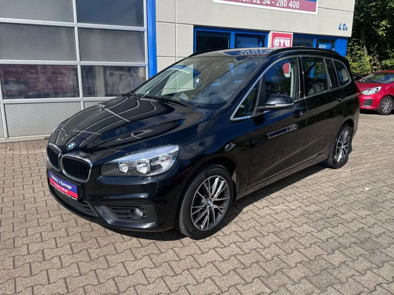 BMW 220