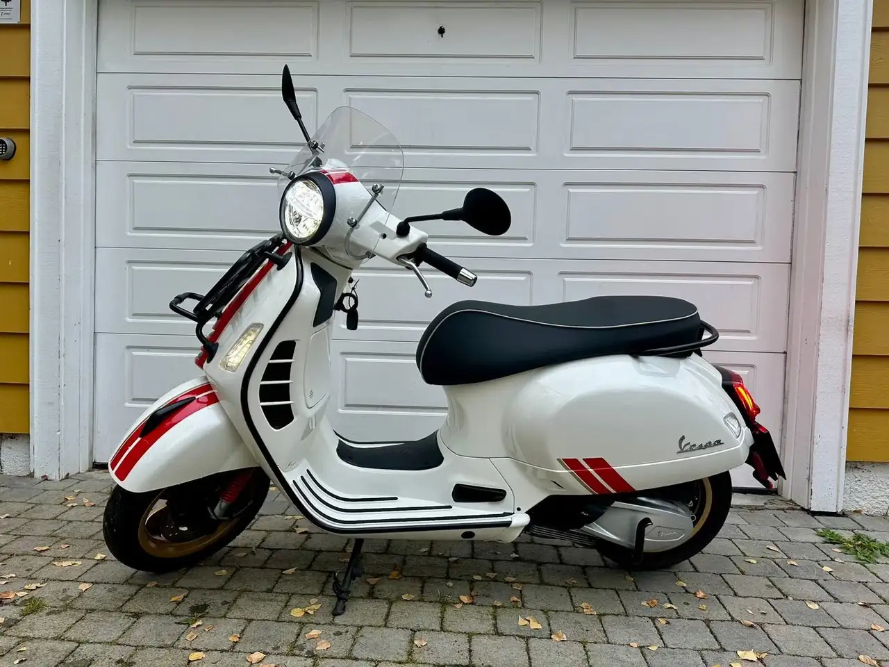 Vespa GTS 300