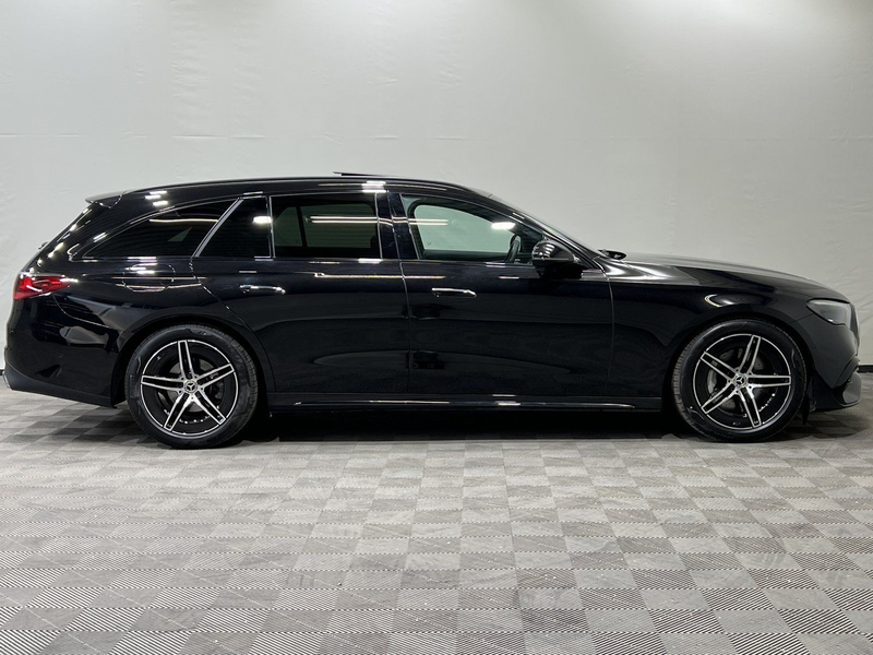 Mercedes-Benz E 220 d T AMG Night Pano AHK Winter Distro 19" — photo 10