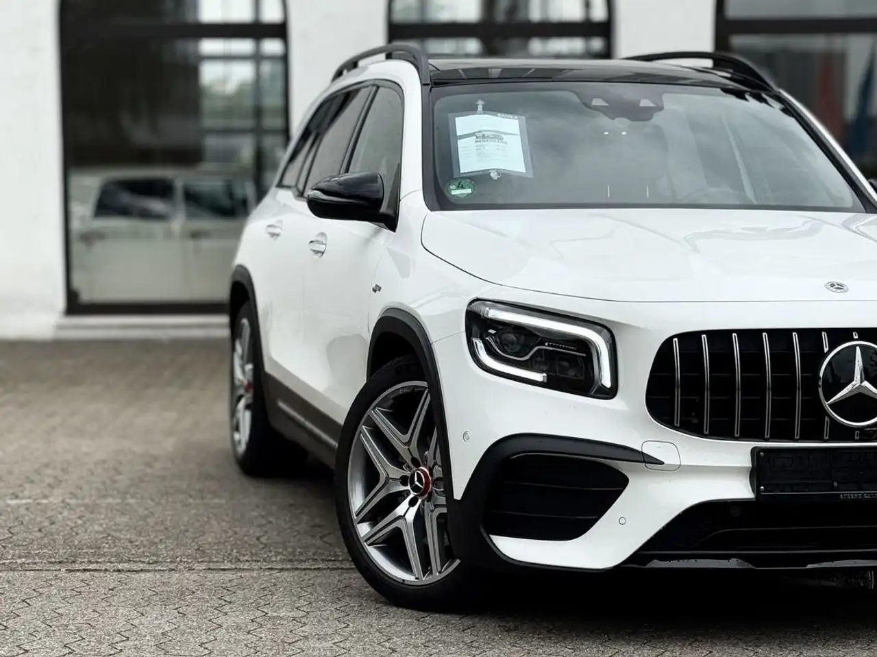 Mercedes-Benz GLB 35 AMG