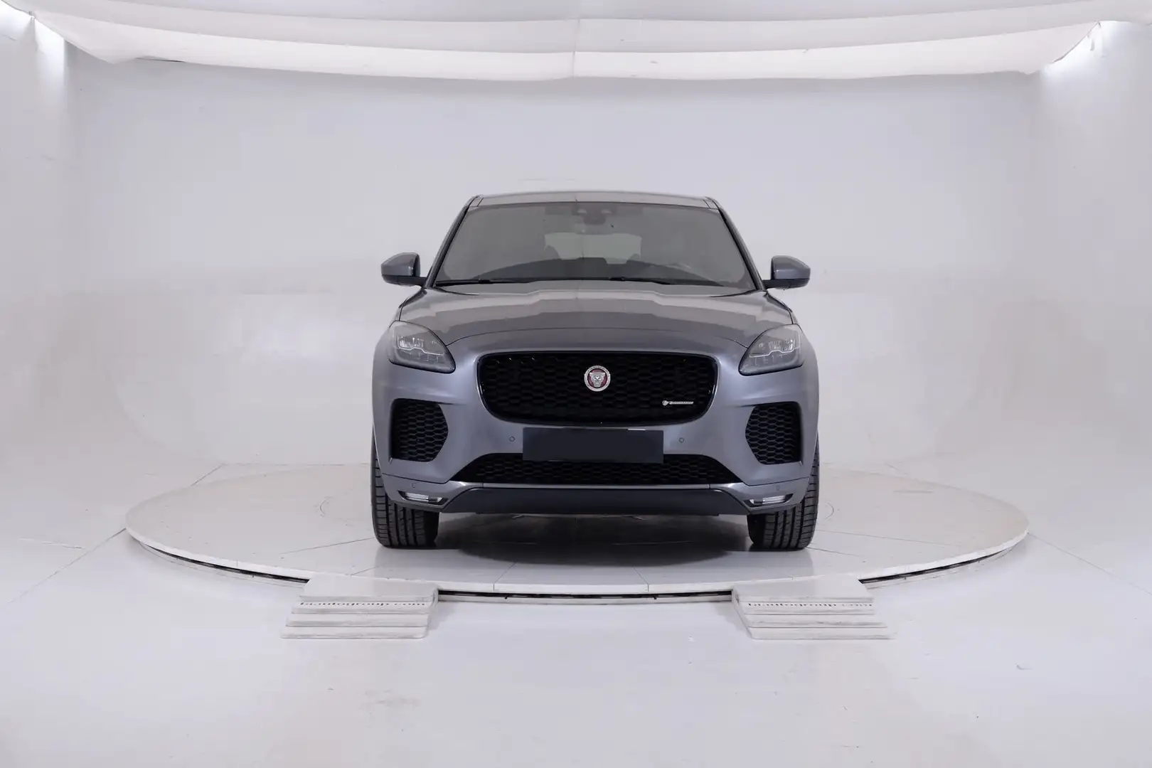 Jaguar E-Pace (X540) 2.0D 180 CV AWD aut. R-Dynamic SE Grey - 2