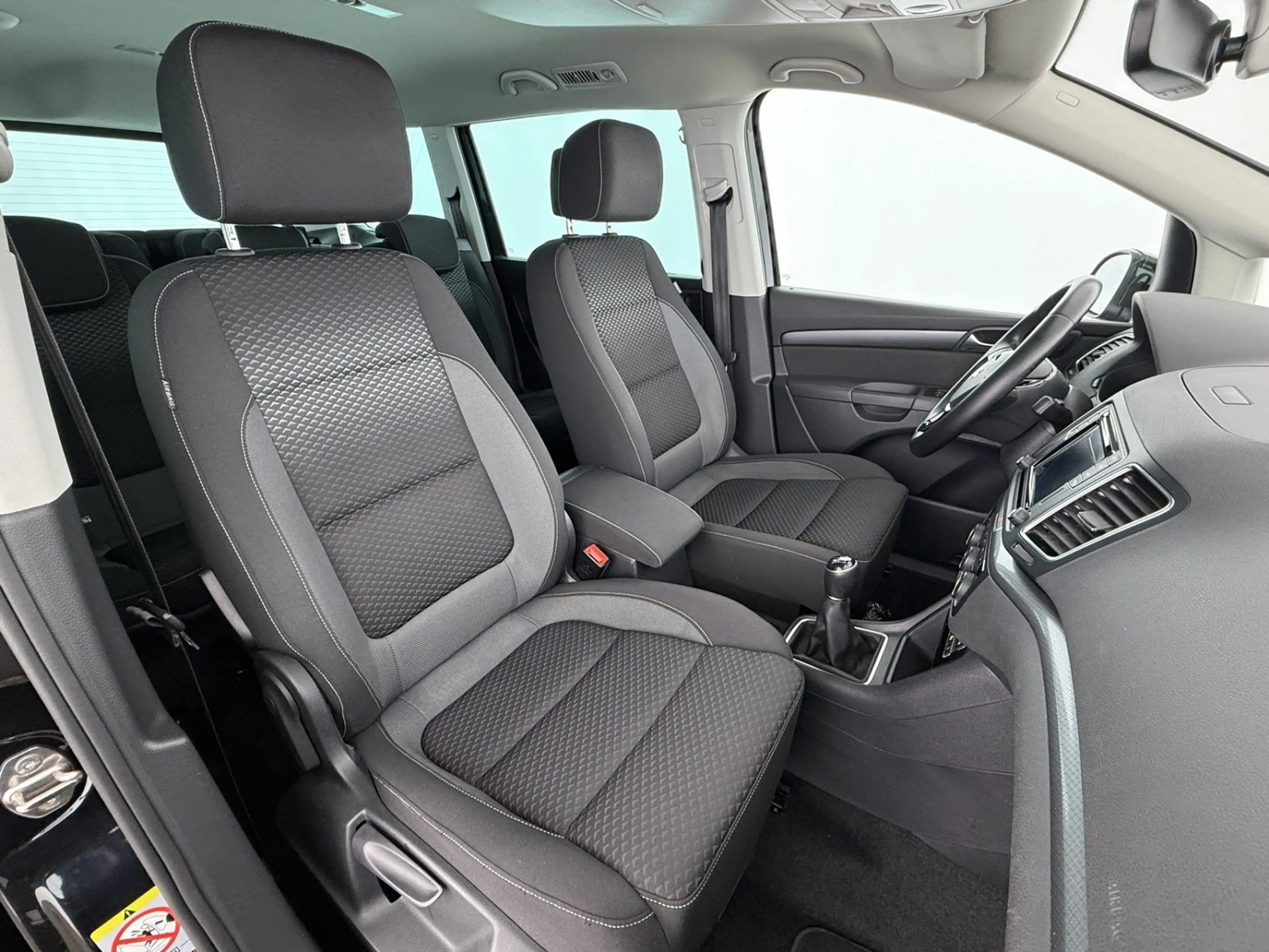 Volkswagen Sharan 1.4 TSI Active 7-SITZER AHK RADAR NAVI PDC — photo 15