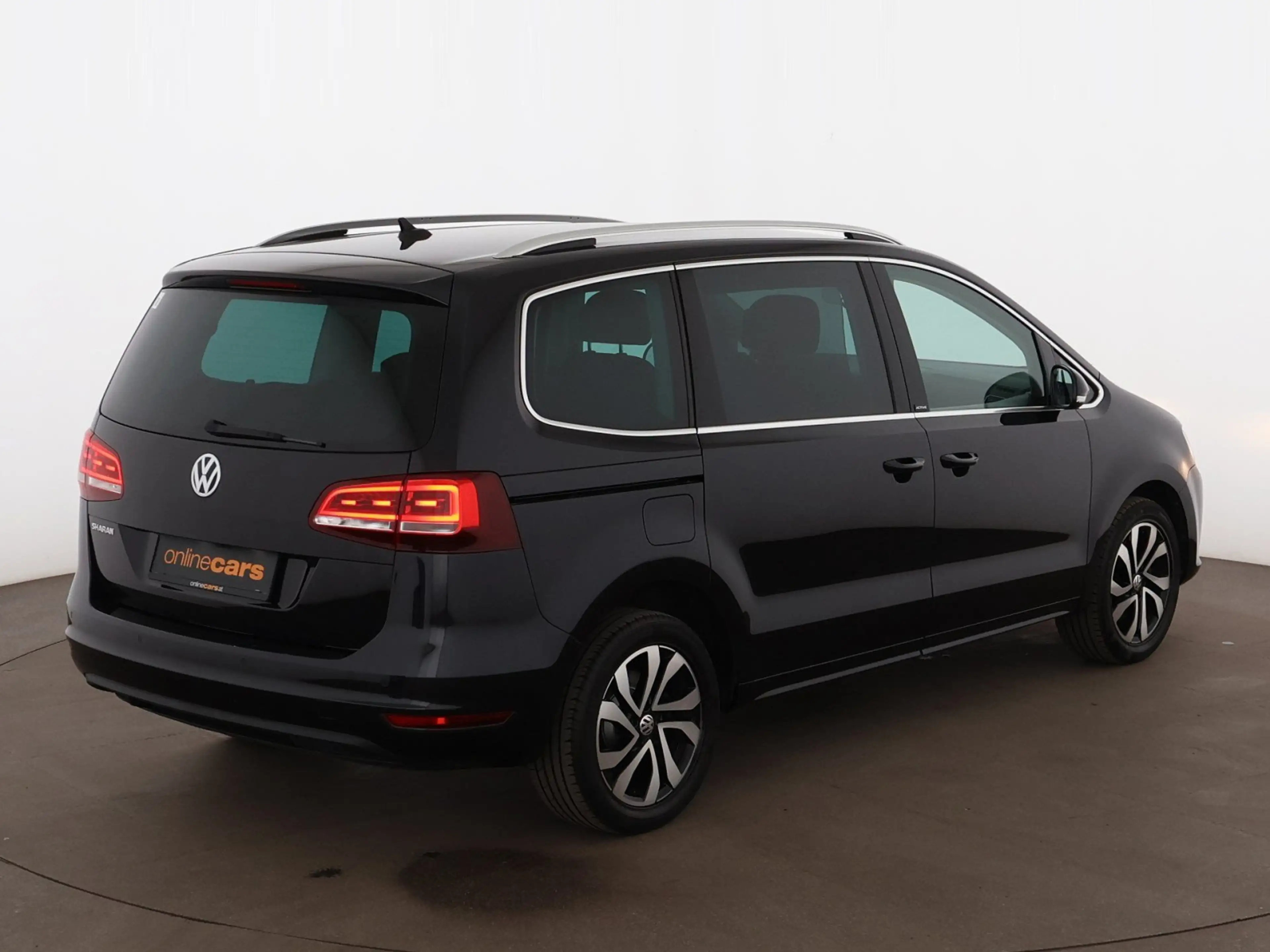 Volkswagen Sharan 1.4 TSI Active 7-SITZER AHK RADAR NAVI PDC — photo 8