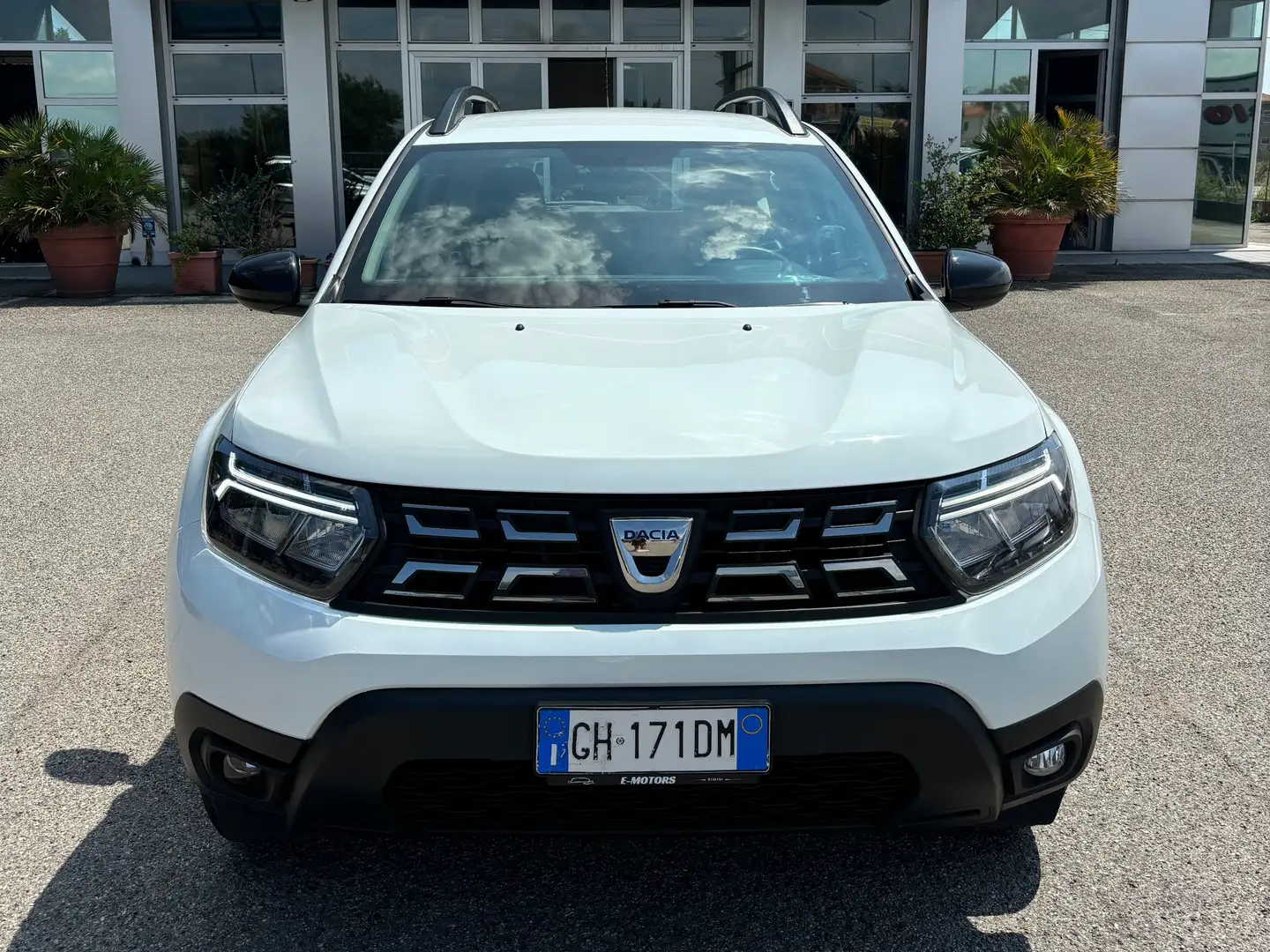 Dacia Duster Duster II 2021 1.5 blue dci Comfort 4x2 115cv Wit - 2