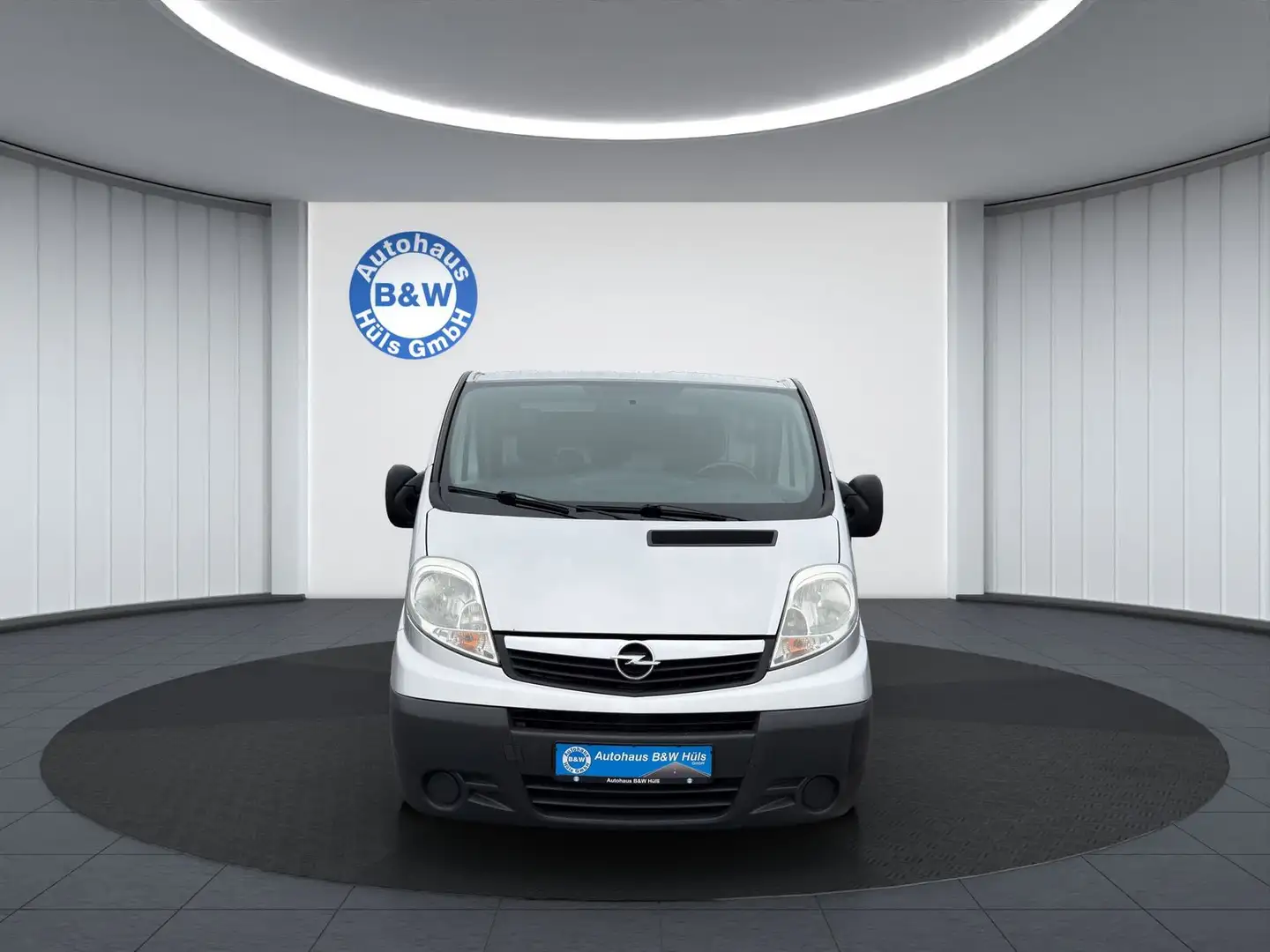 Opel Vivaro Kasten L1H1 2,7t*TEMPOMAT*KLIMA*AHK*PDC* Silber - 2