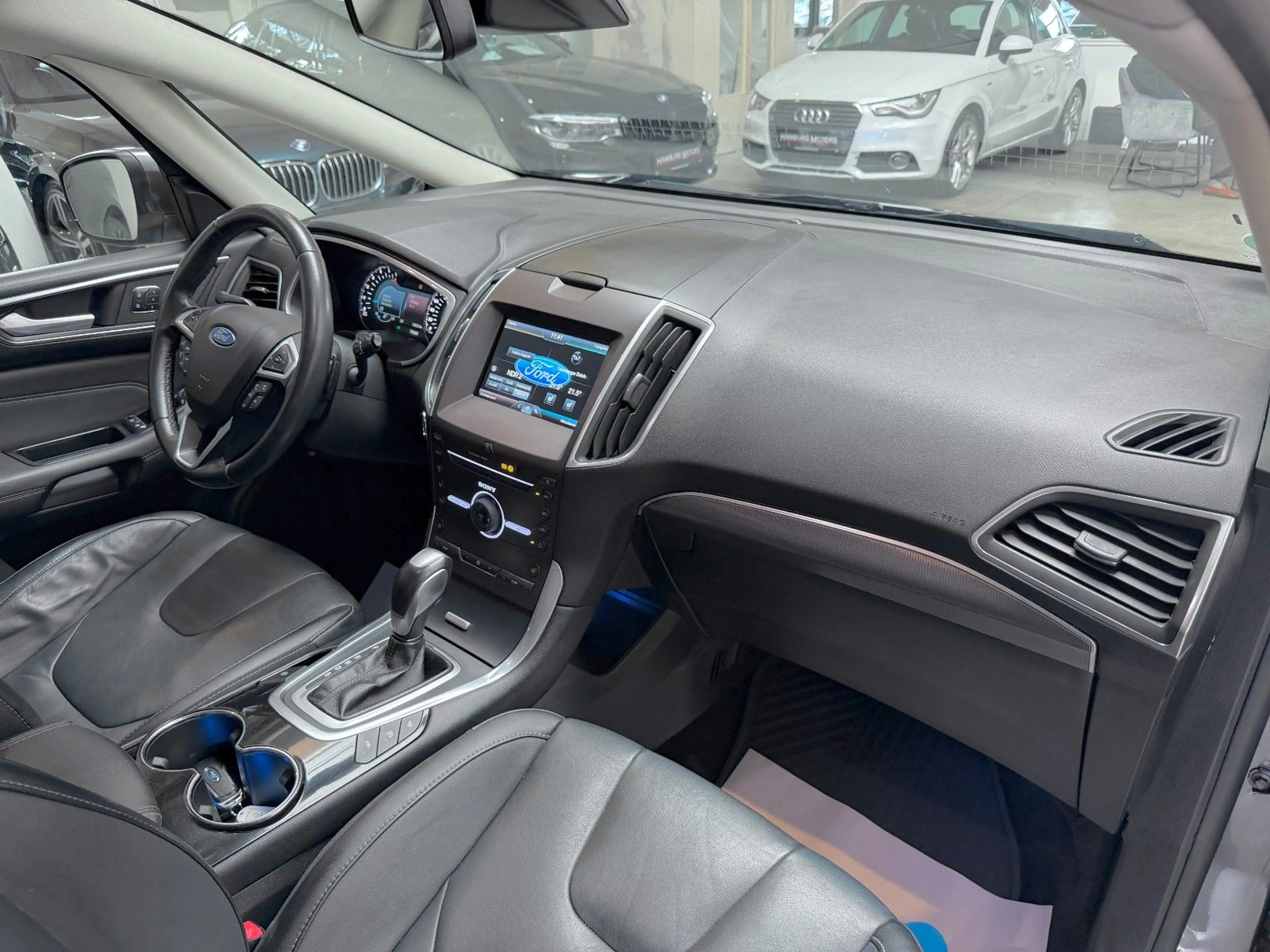 Ford S-Max 2.0 TDCI PowerShift Titanium 7Sitzer/AHK — photo 9