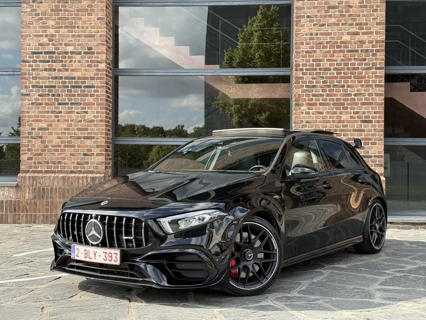 Mercedes-Benz A 45 AMG S 4Matic+ Speedshift DCT 8G Pano - 1