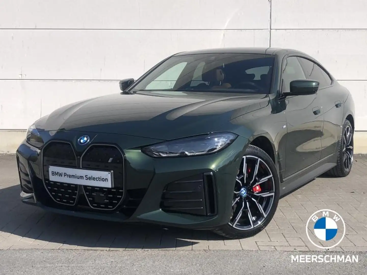 BMW i4 Msportpro pano cruise hifi Groen - 1