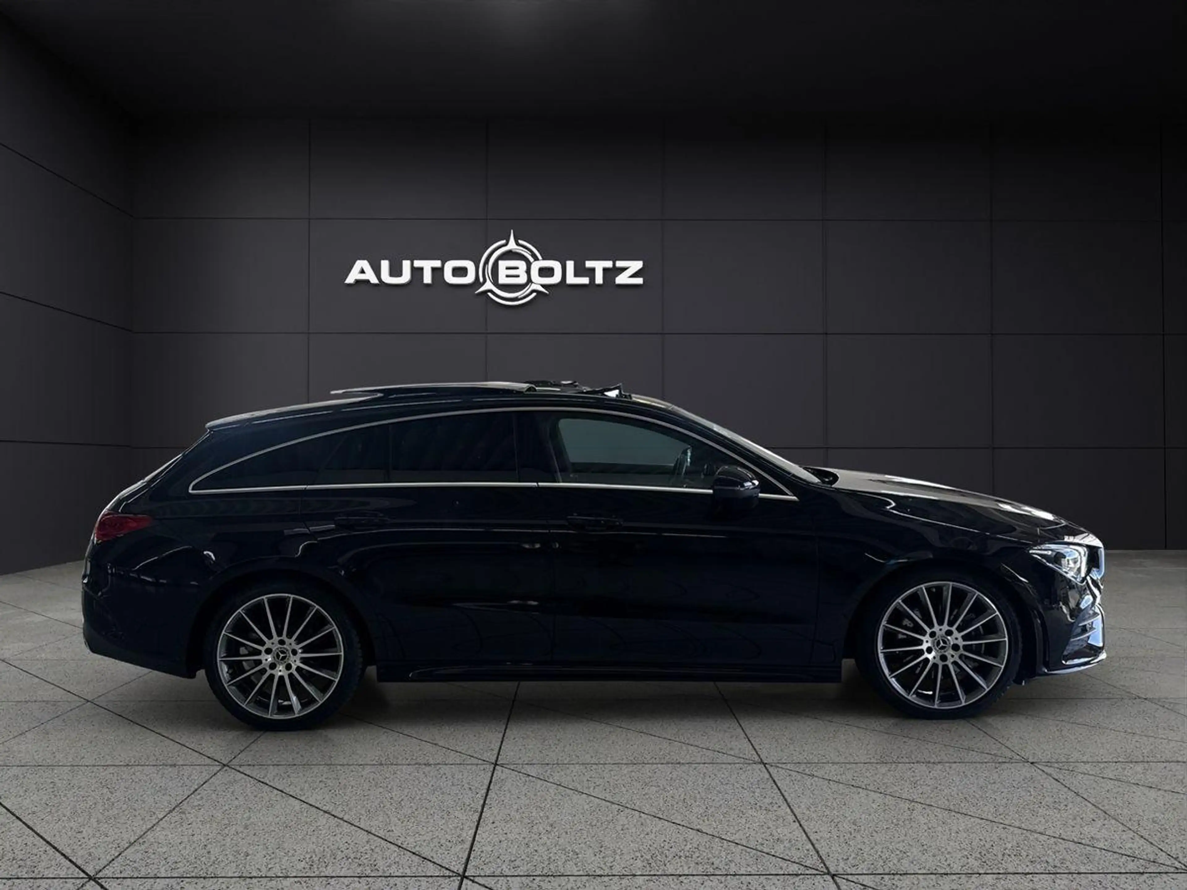 Mercedes-Benz CLA 200 AMG Leder Pano 360 Kam — photo 7