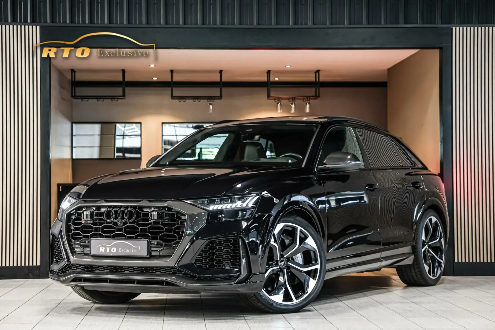 Audi RS Q8 4.0 TFSI RS Q8 Quattro|Ceramic|Dynamic plus|Carbon Czarny - 1