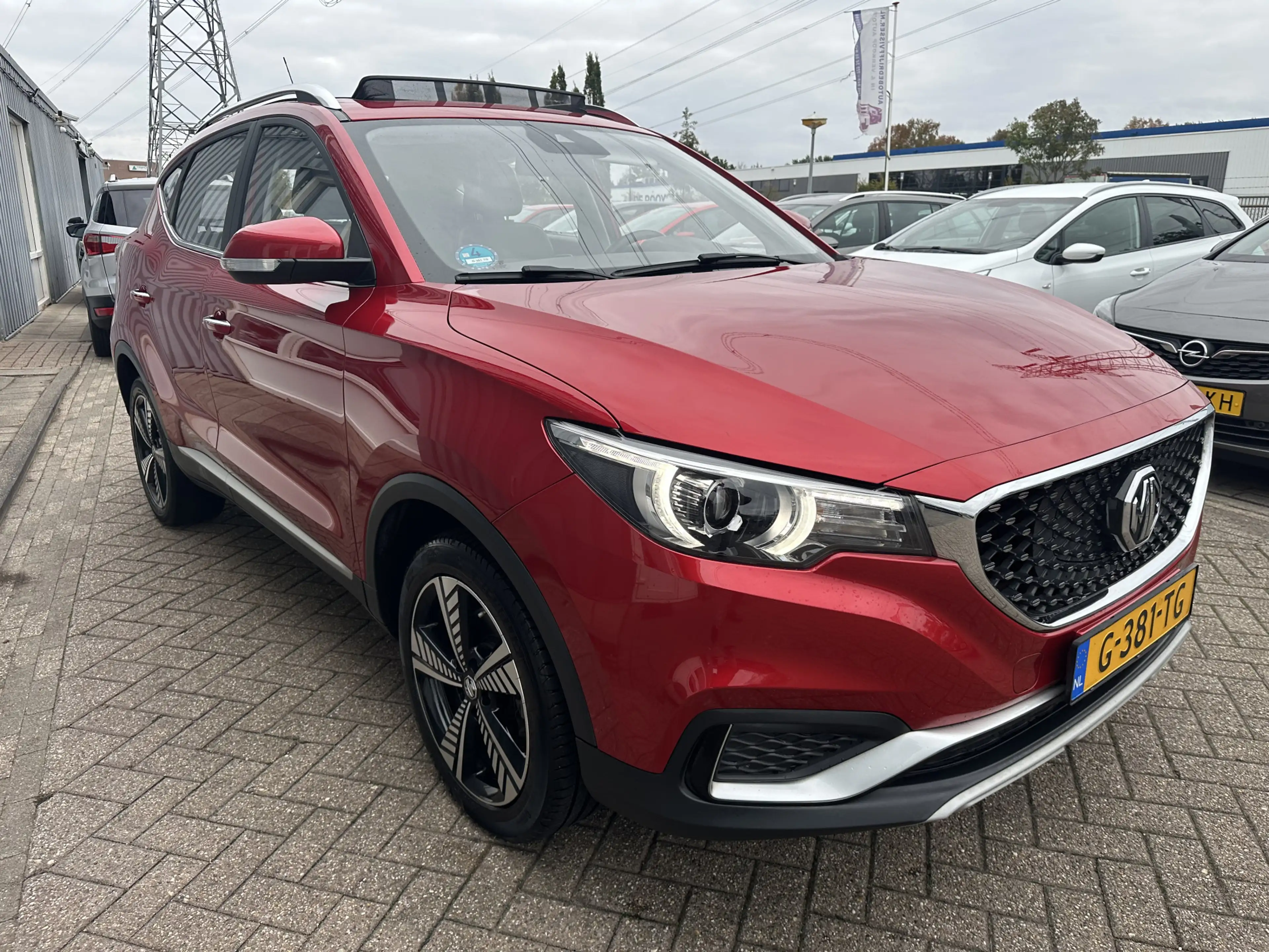 MG ZS MG EV Luxury 45 kWh panoramadak — photo 3