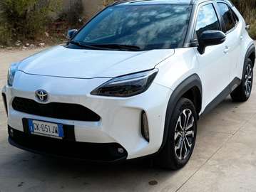 Yaris Cross Cross 1.5h Trend fwd 116cv e-cvt