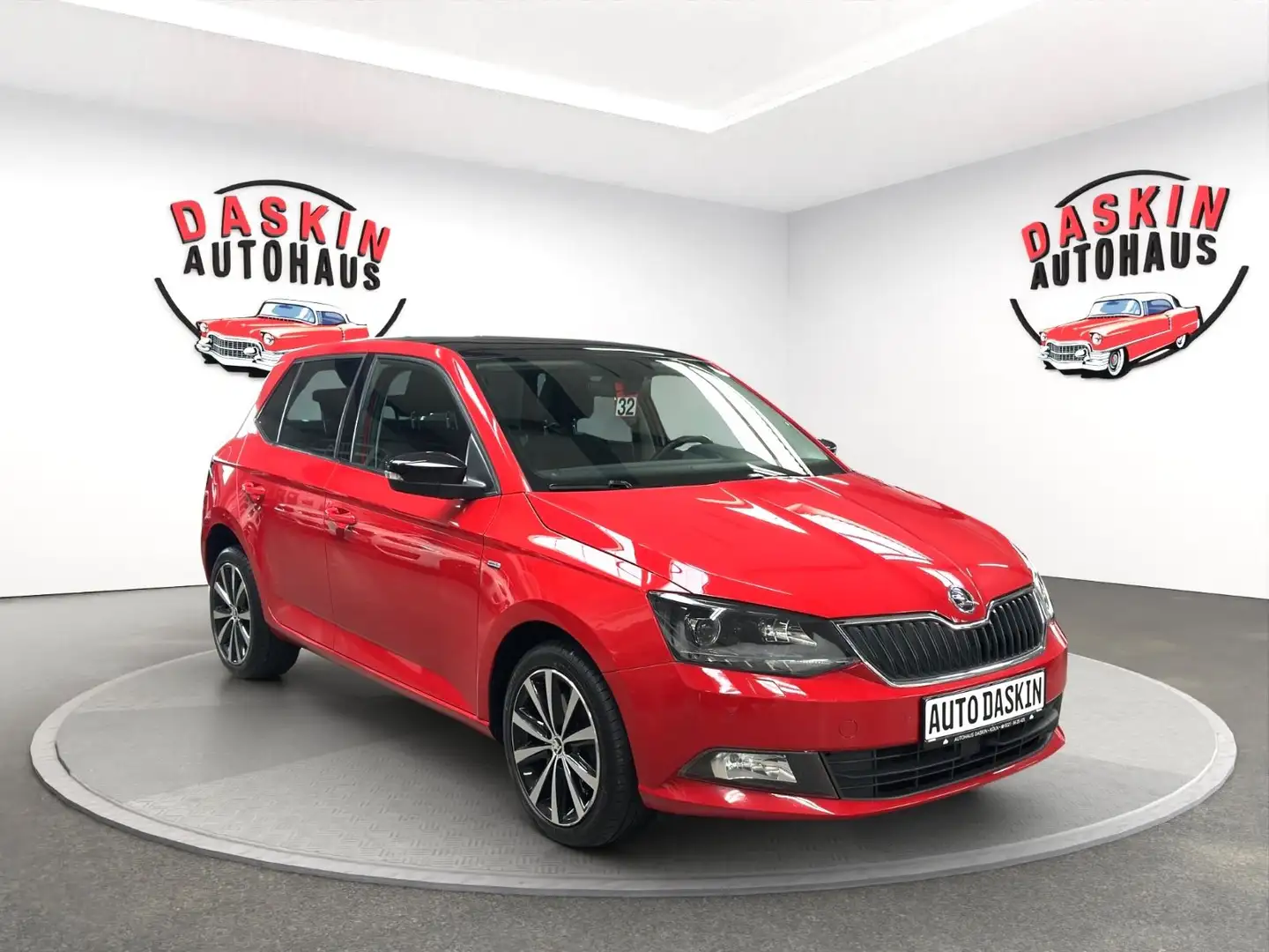 Skoda Fabia Ambition AUTOMATIK/PANORAMA/NAVI/TÜV NEU Rot - 1