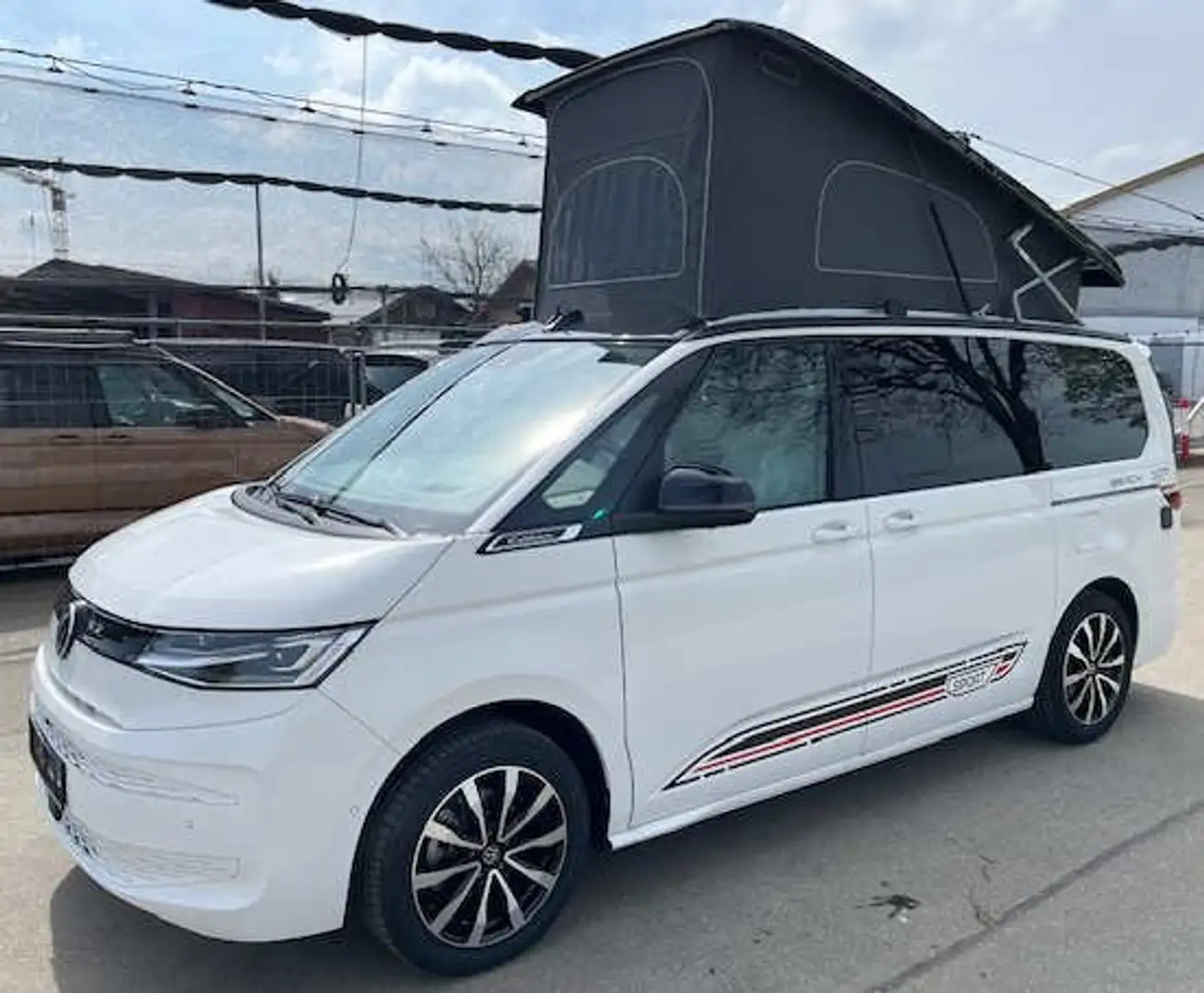 Volkswagen T7 California Beach Camper 2.0 TDI DSG SH 18" direkt am Lager Weiß - 1