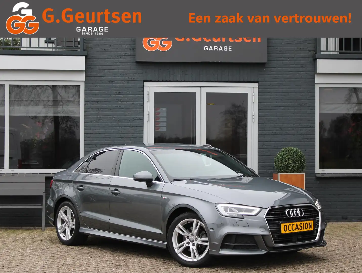 Audi A3 Limousine 1.4 TFSI CoD S-line, LED koplampen, Stan Gris - 1